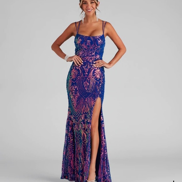 Size M, Windsor Prom dress - Picture 2 of 5